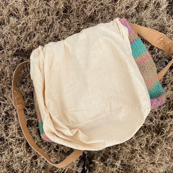 Vintage 70s Pastel Woven Kilim Bucket Bag